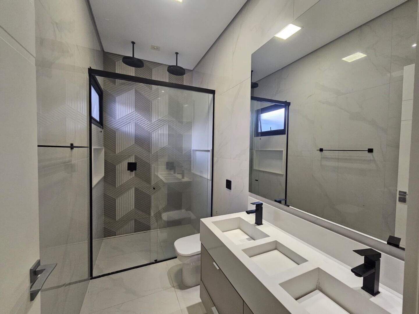 Casa à venda no Jardim Residencial Dona Maria Jose: 