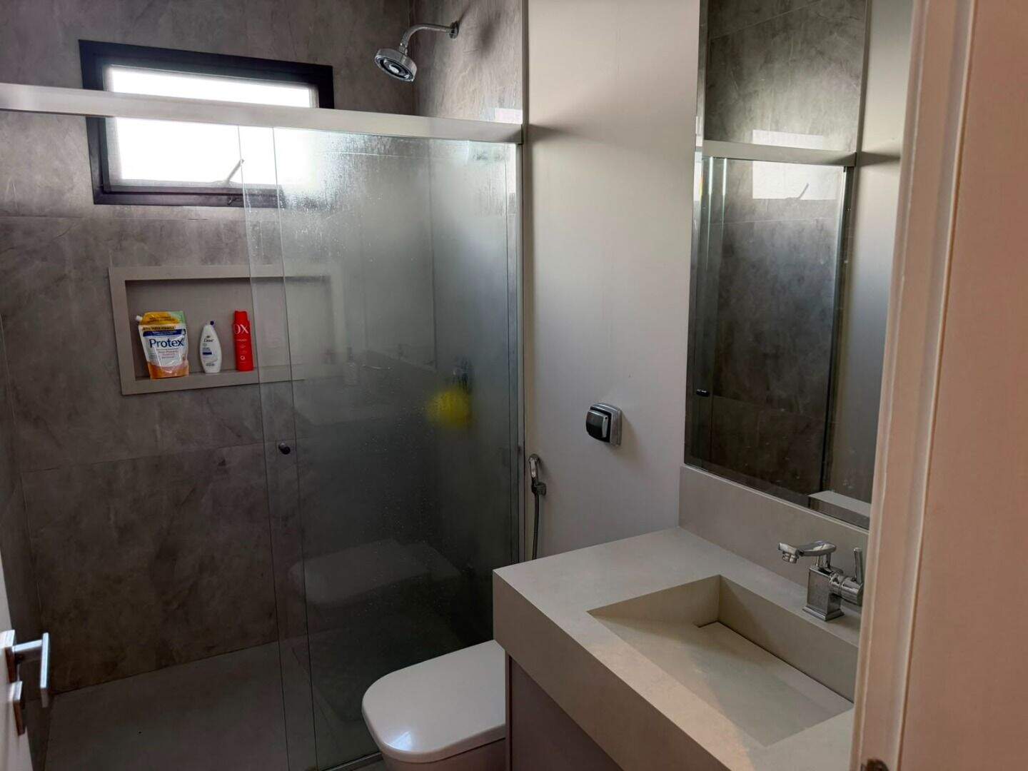 Sobrado à venda no Jardim Residencial Helvétia Park I: 