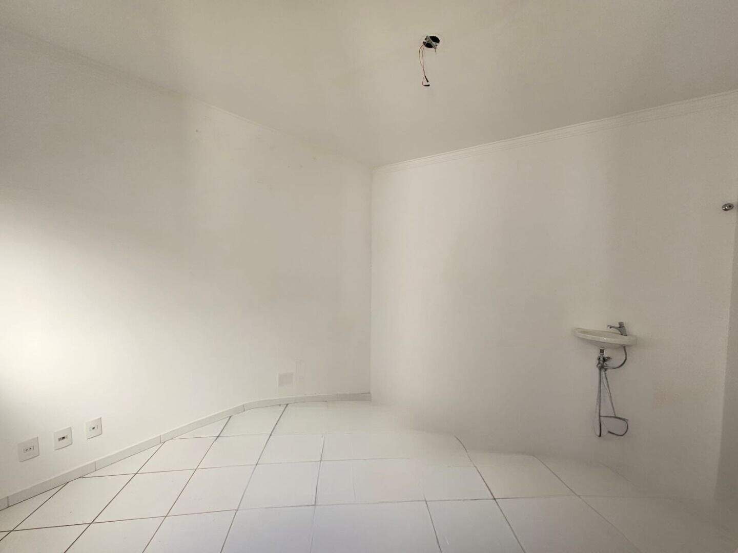 Sala para aluguel no Jardim Pau Preto: 