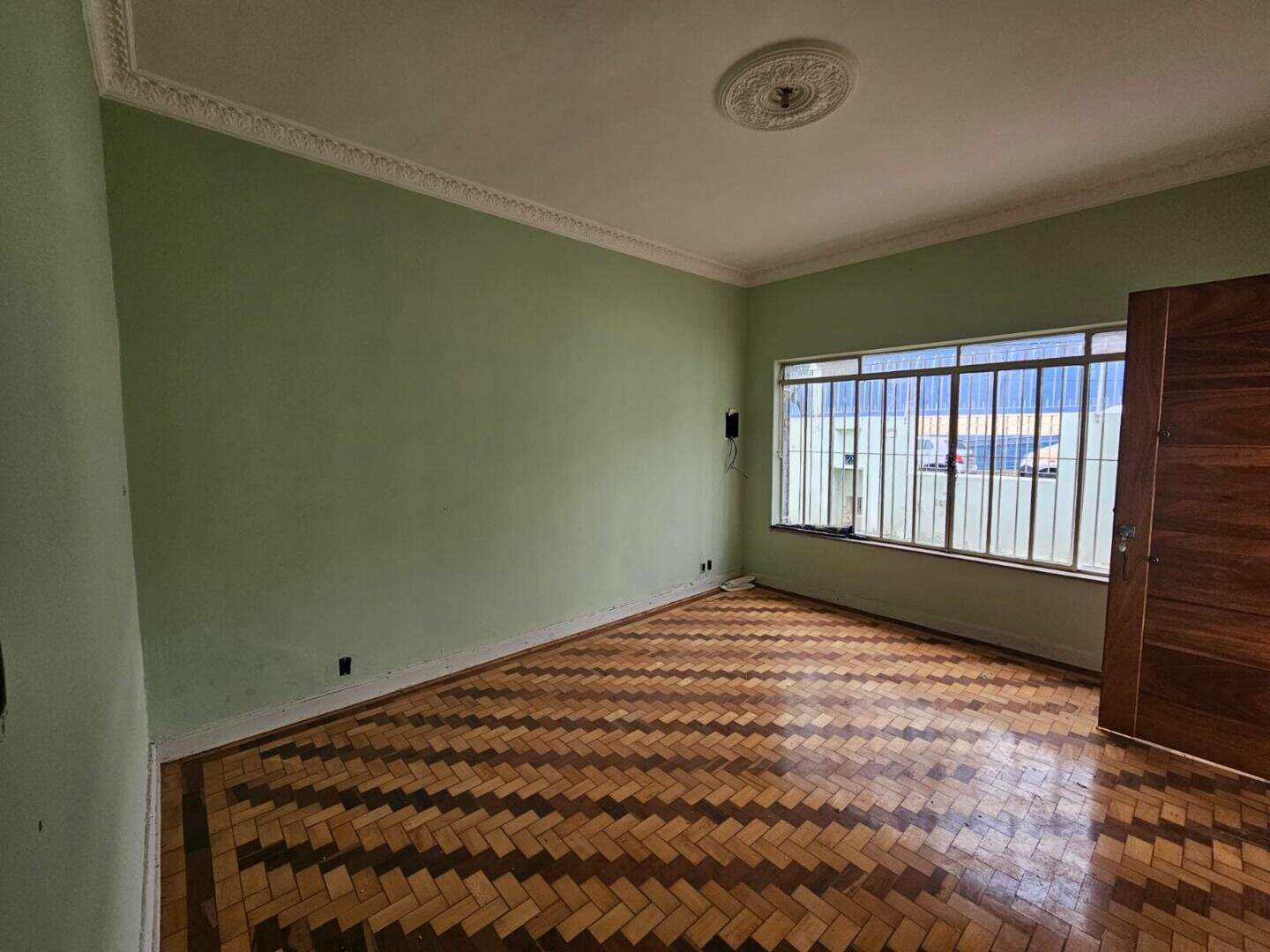 Casa para aluguel no Jardim Pau Preto: 