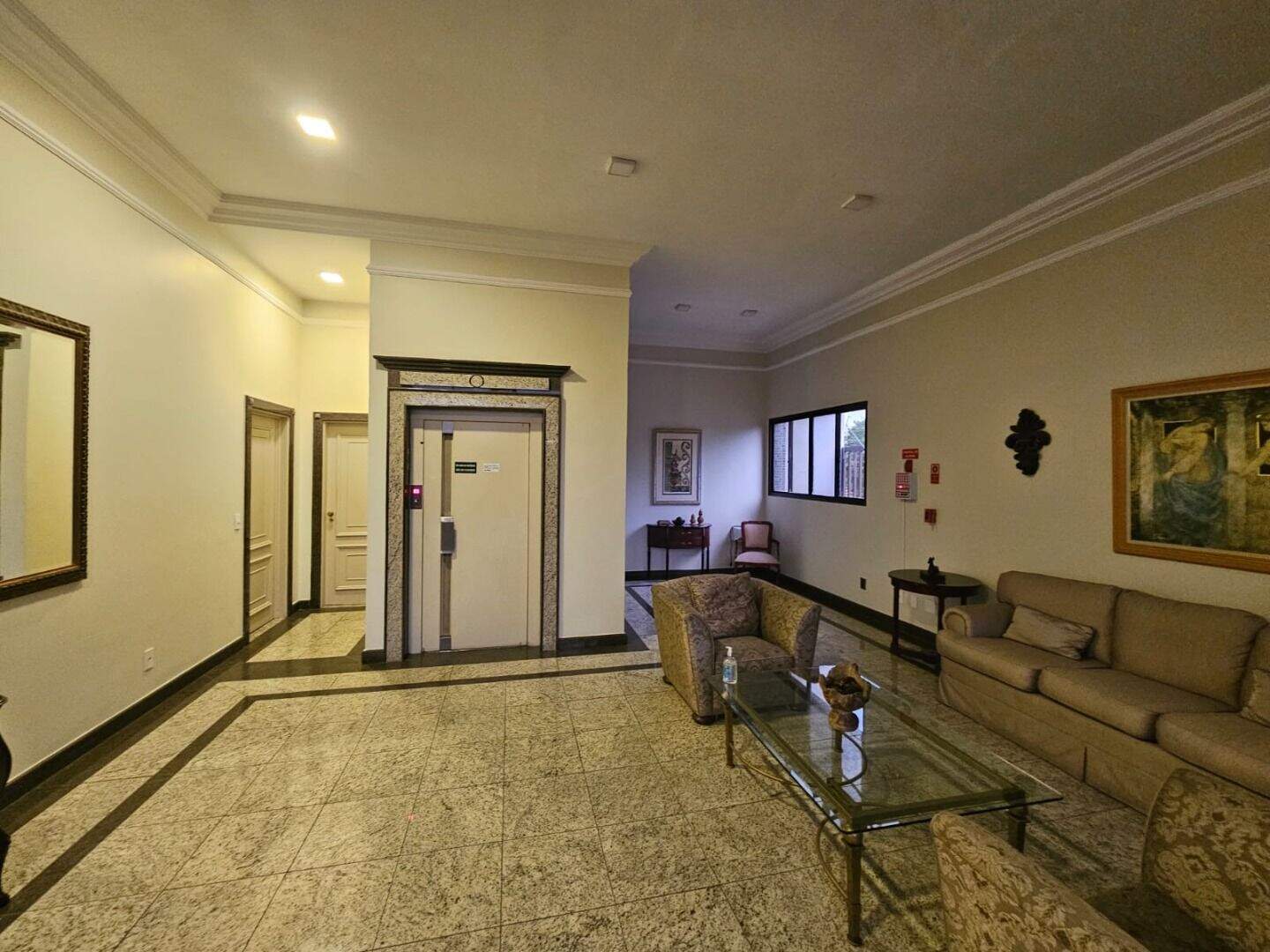 Apartamento para aluguel no Centro: 