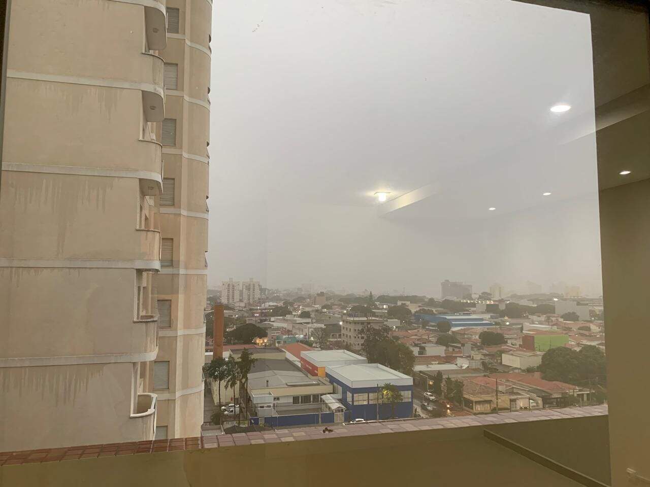 Sala para aluguel no Cidade Nova I: 