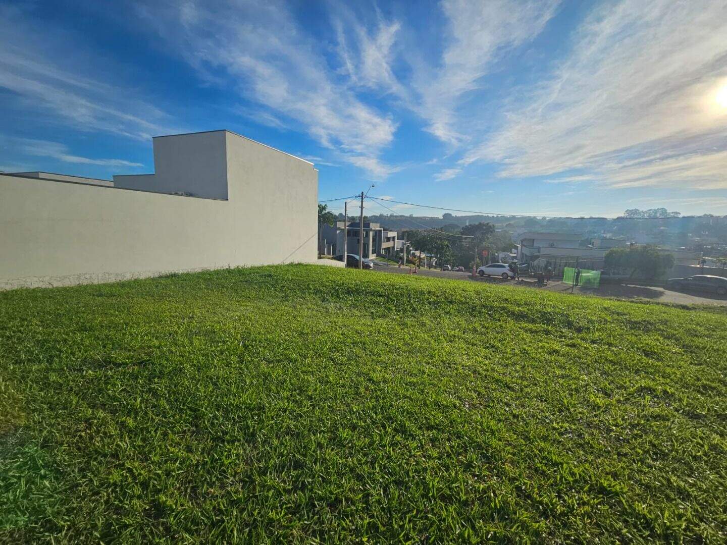 Terreno à venda no Residencial Laguna: 
