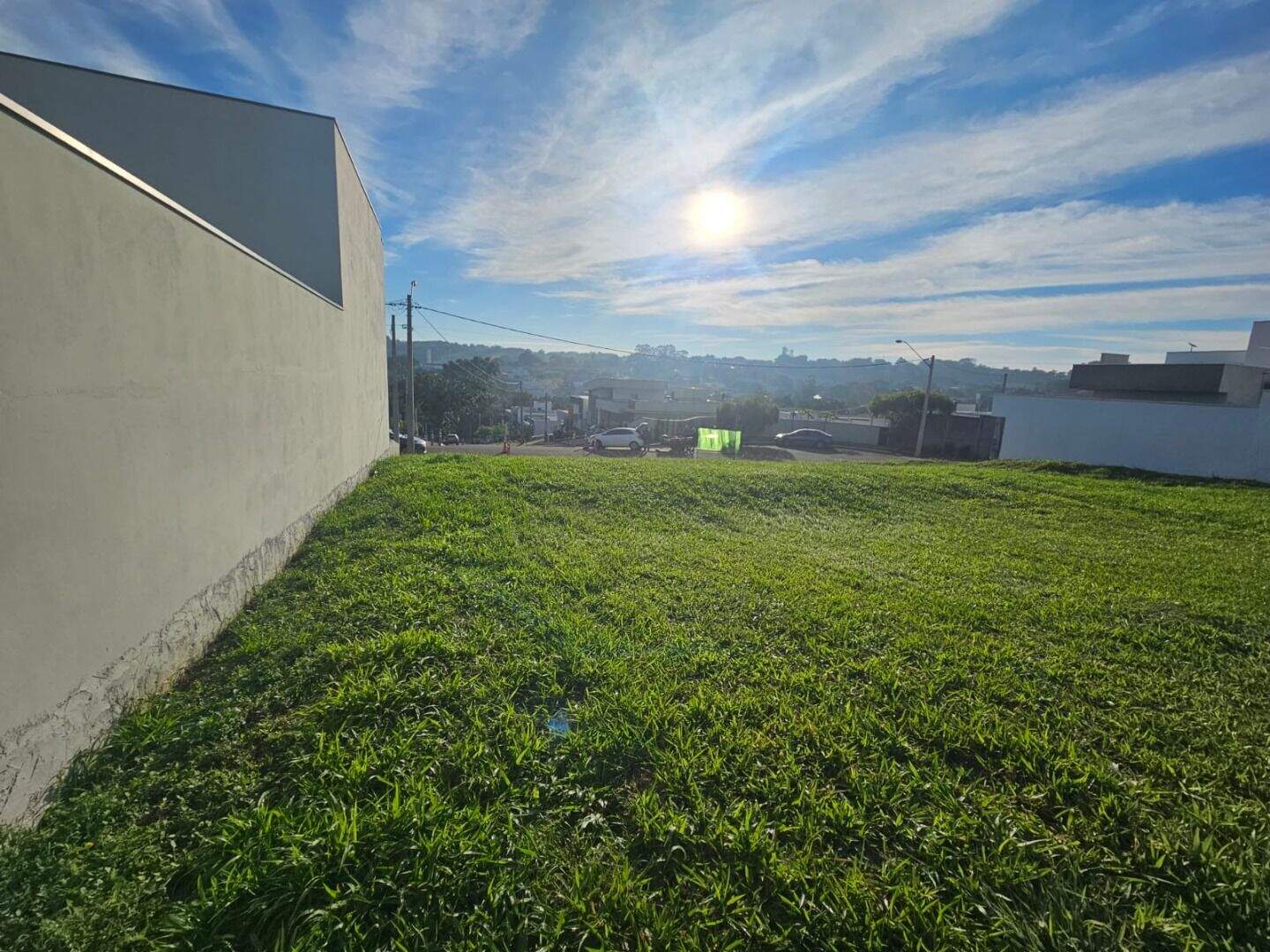 Terreno à venda no Residencial Laguna: 