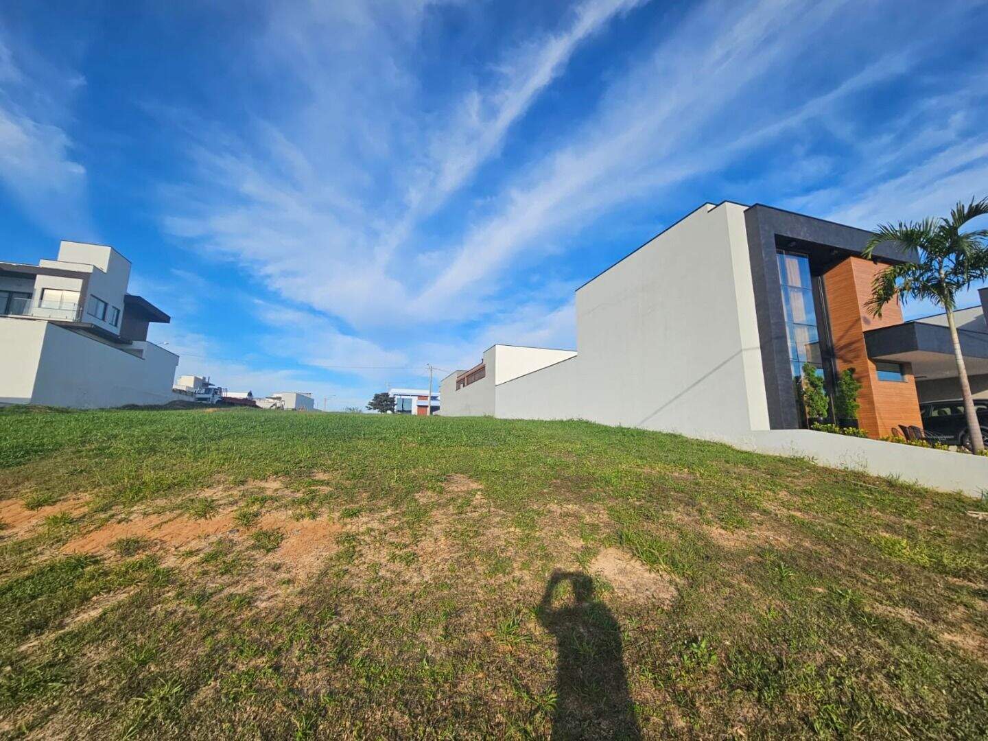 Terreno à venda no Residencial Laguna: 