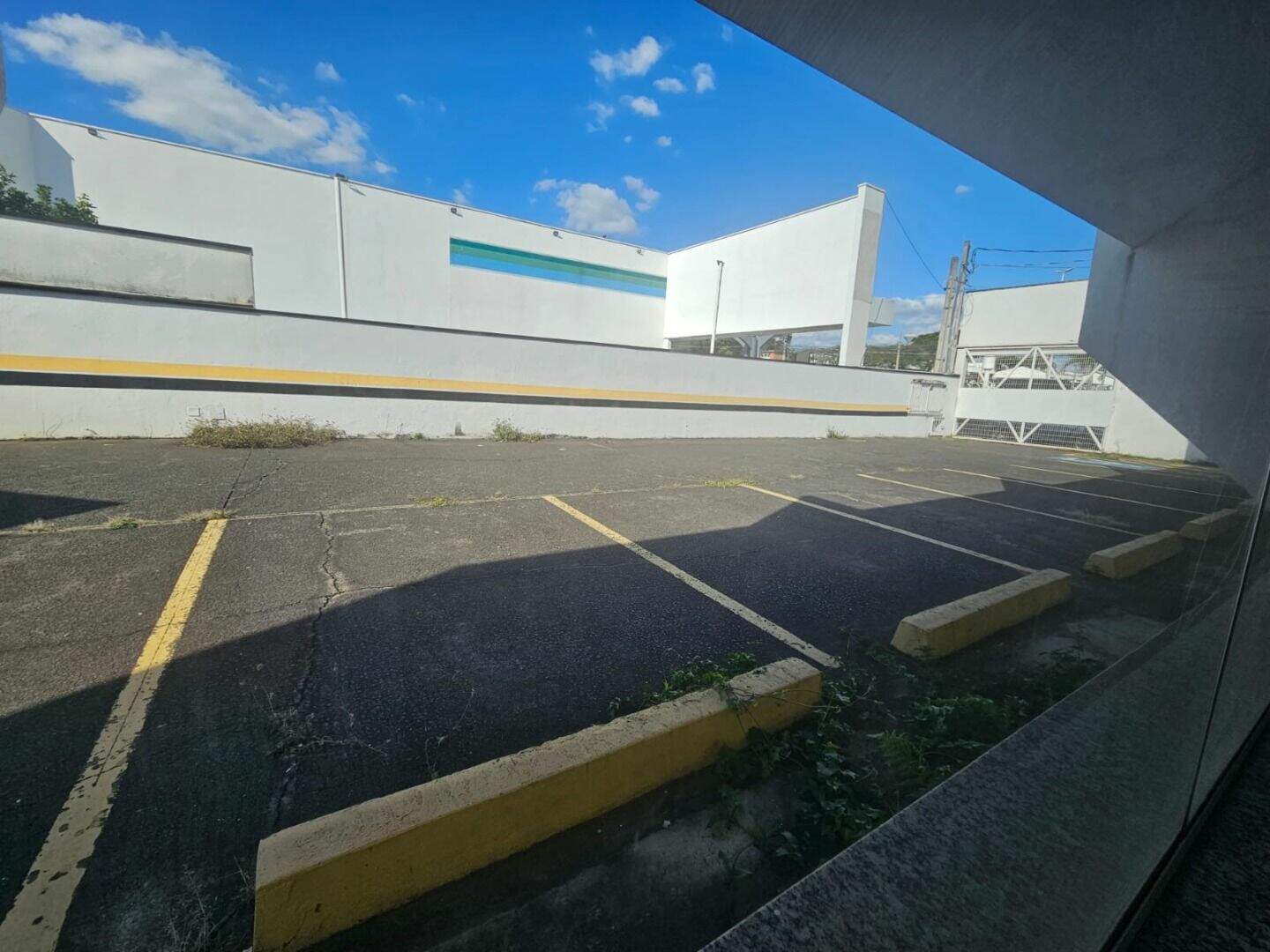 Salão à venda no Vila Vitória II: 