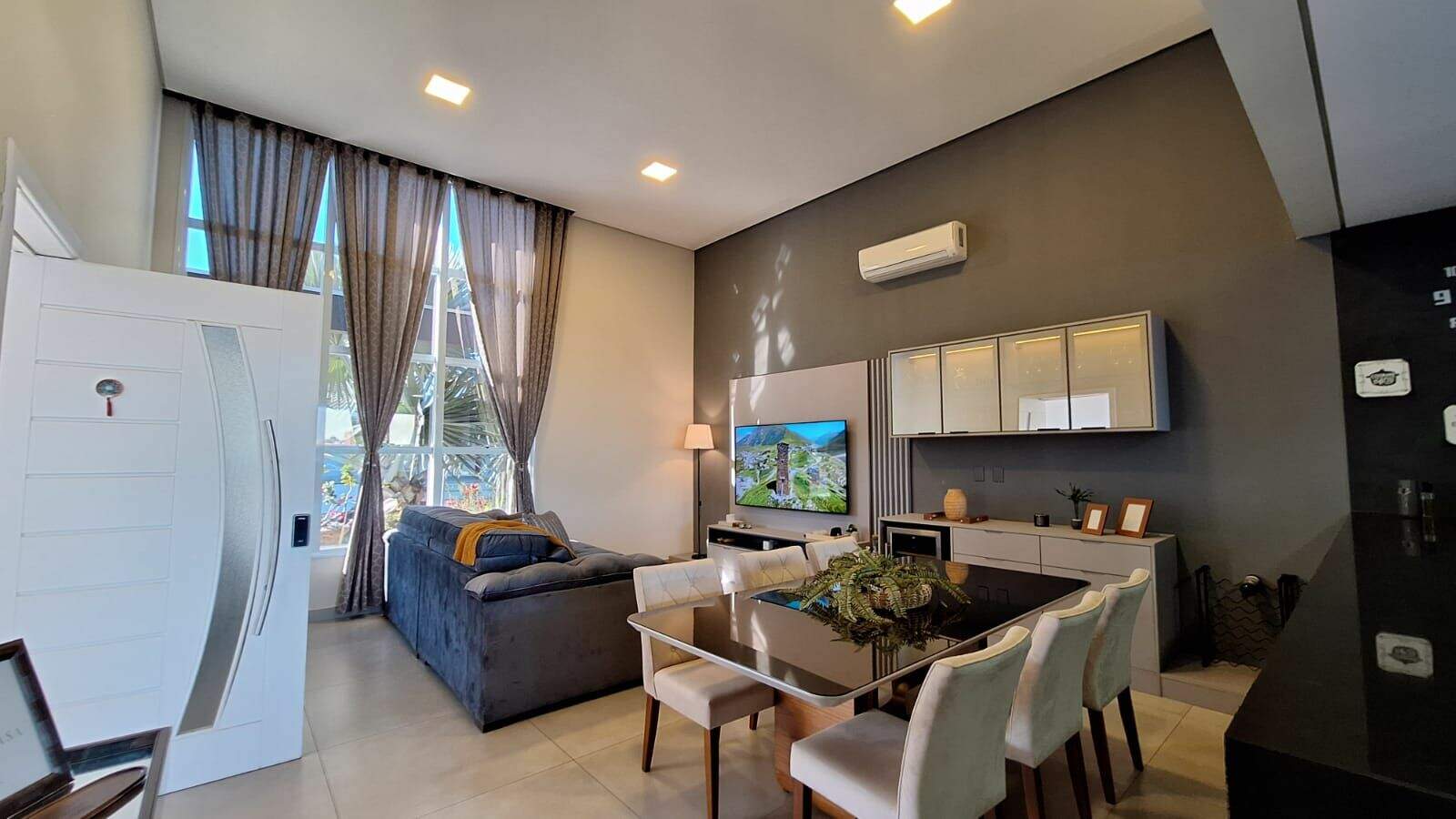 Casa à venda no Jardim Esplanada: 