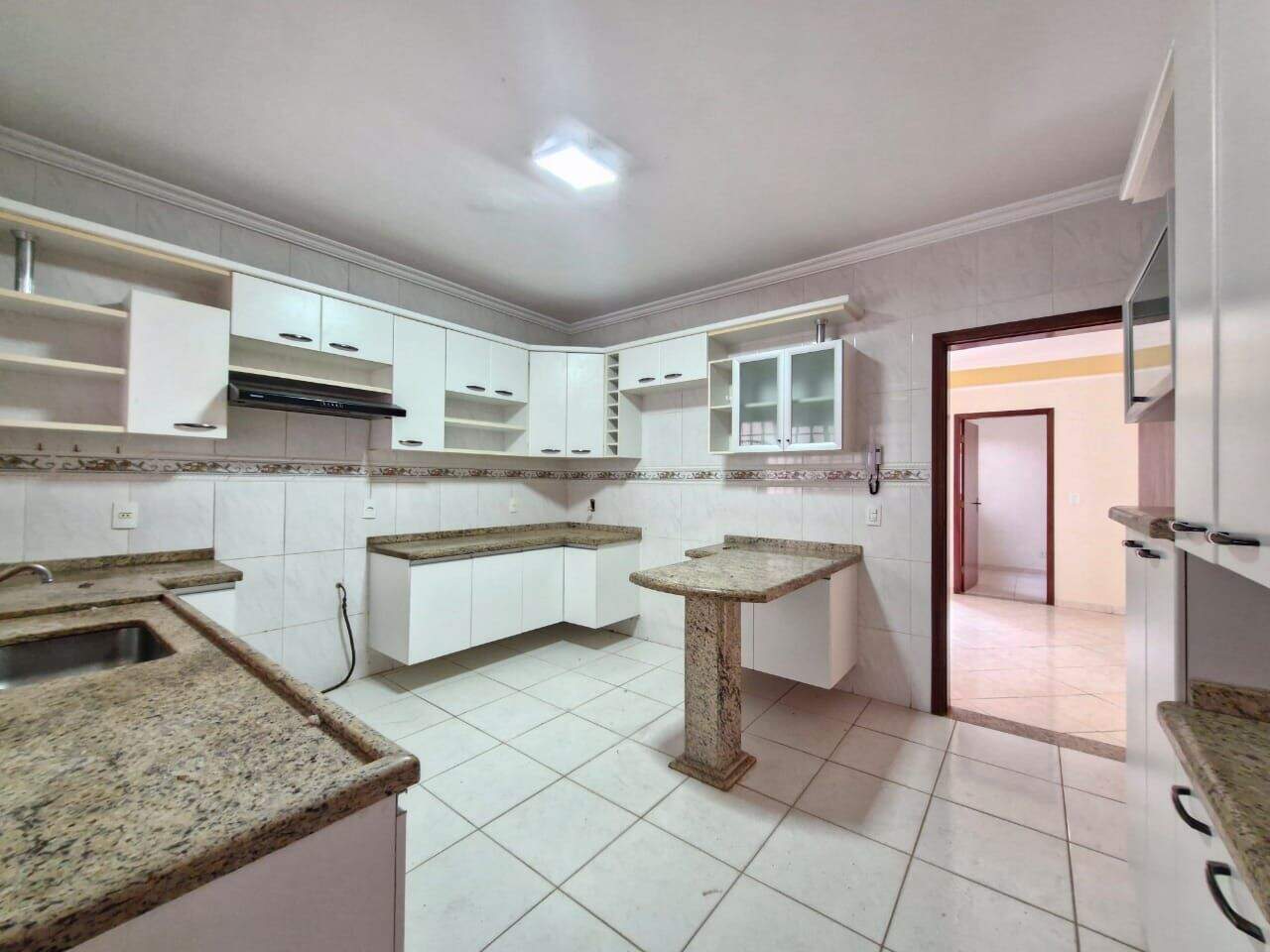 Casa à venda no Vila Suíça: 