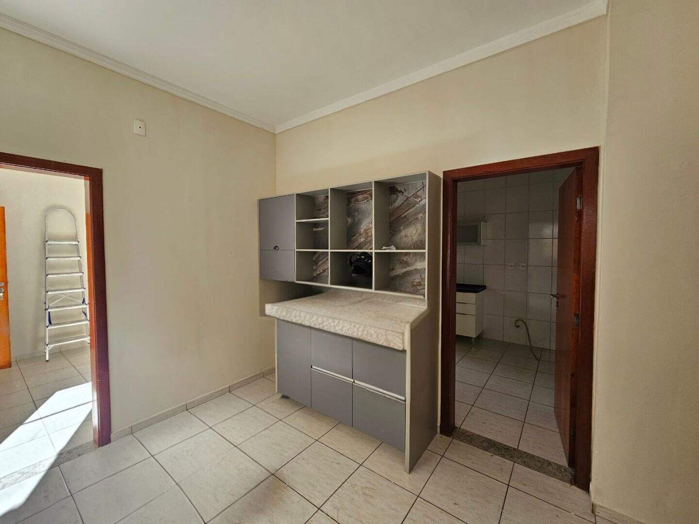 Casa para aluguel no Lauro Bueno de Camargo: 