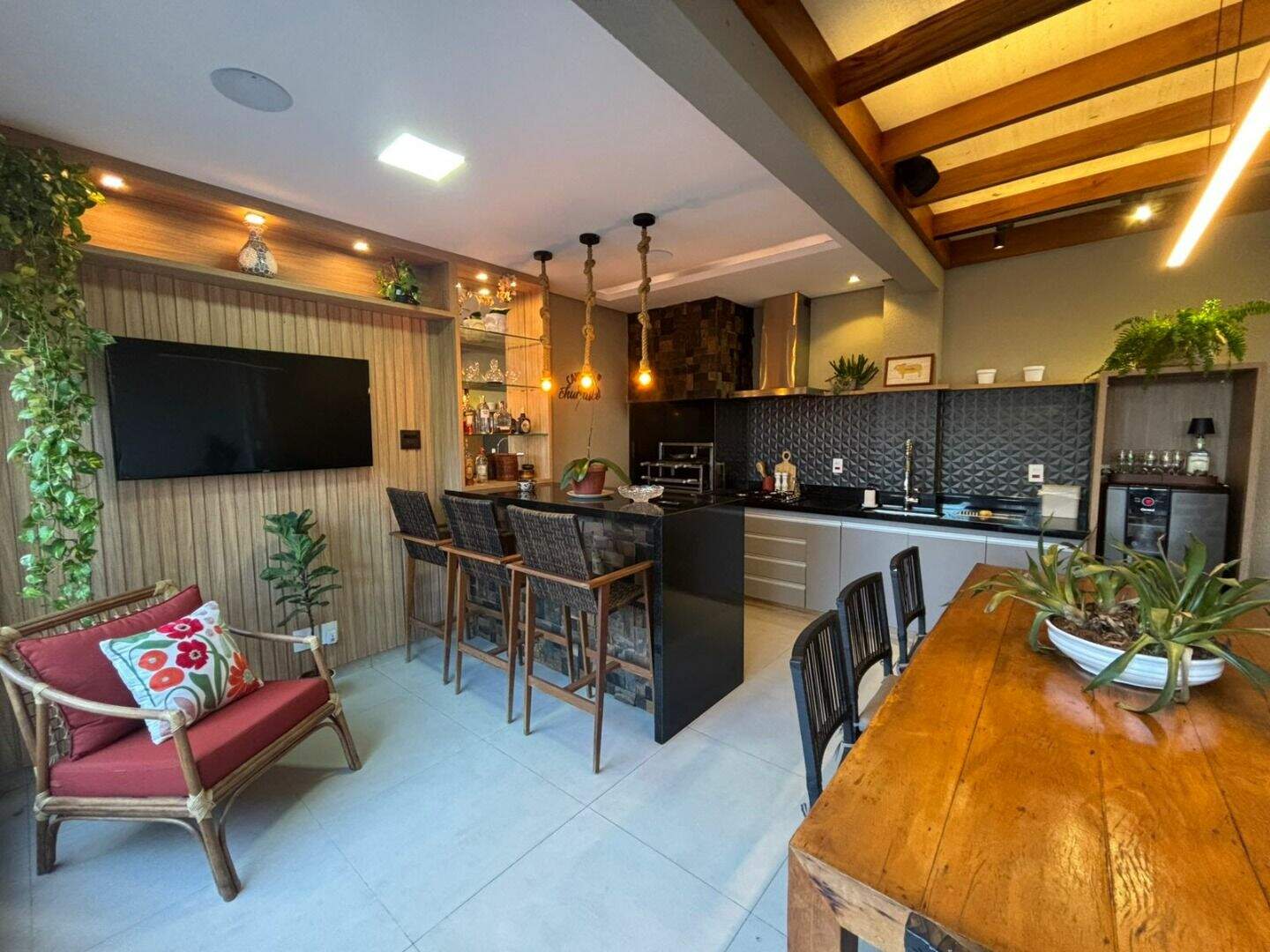 Casa para aluguel no Jardim Residencial Alto De Itaici: 