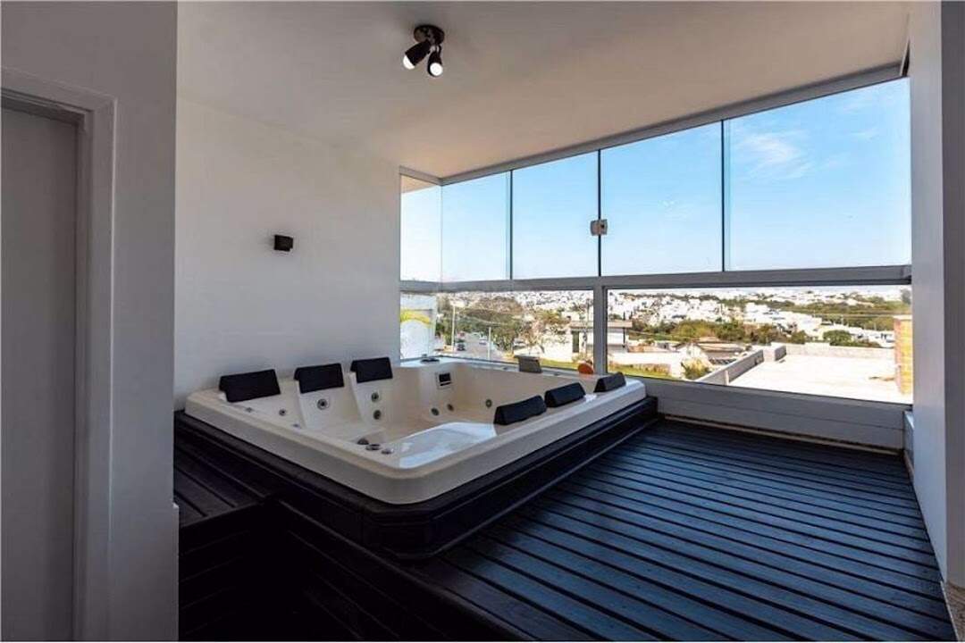 Casa à venda no Jardim Reserva Bom Vive: 