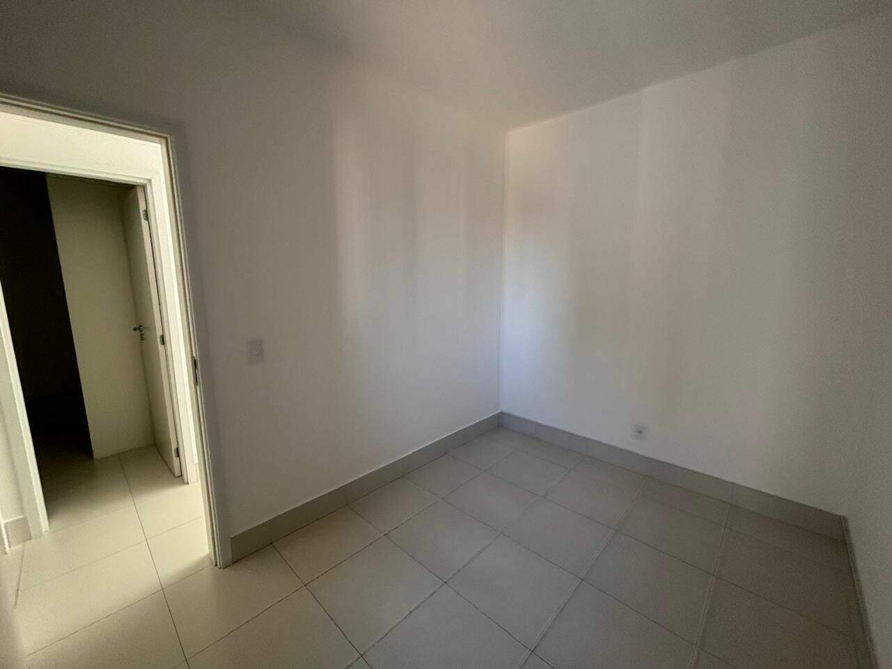 Apartamento para aluguel no Jardim Santiago: 