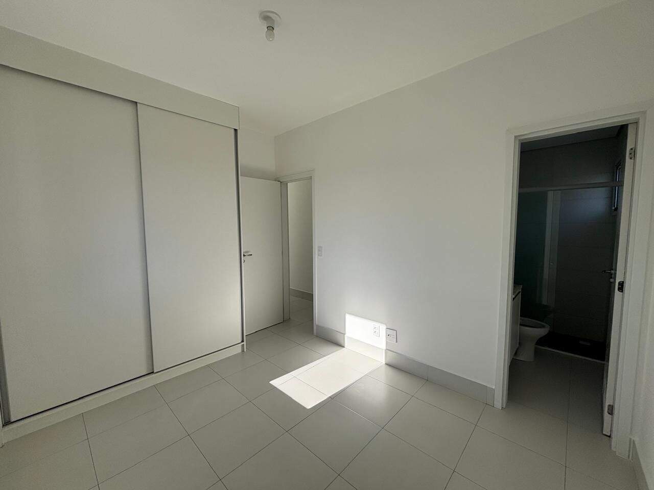 Apartamento para aluguel no Jardim Santiago: 
