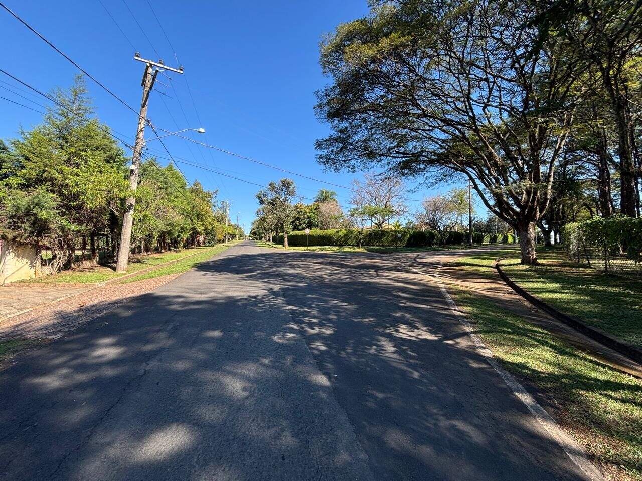 Terreno à venda no Lagos de Shanadu: 