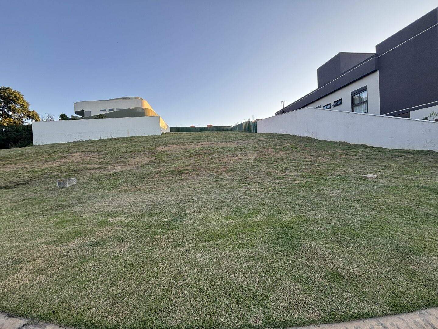 Terreno à venda no Jardim Santa Rita: 