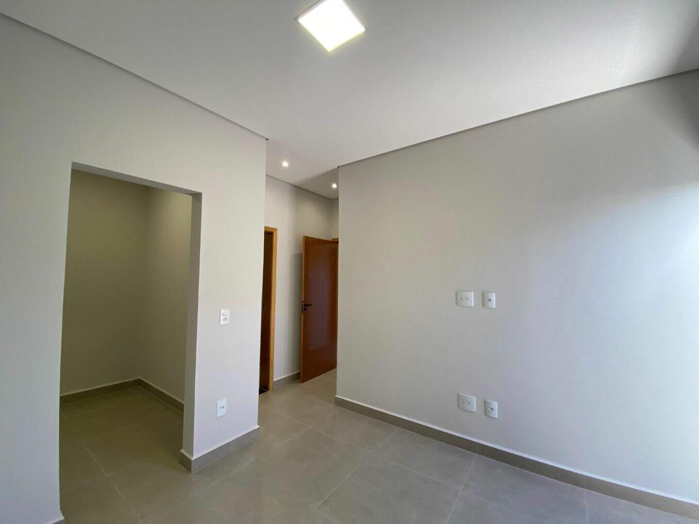 Casa à venda no Jardim Bom Sucesso: 