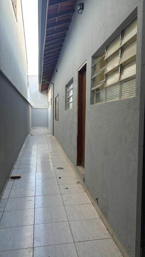 Casa para aluguel no Vila Sfeir: 