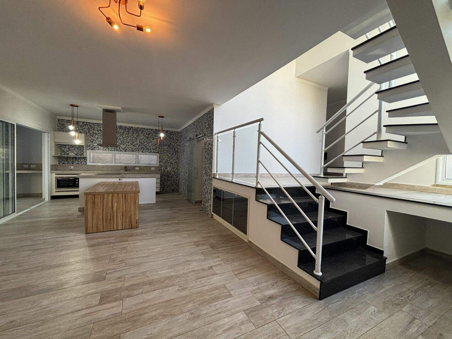 Casa para aluguel no Jardim dos Lagos: 