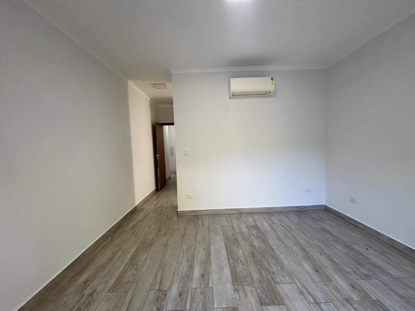 Casa à venda no Jardim dos Lagos: 