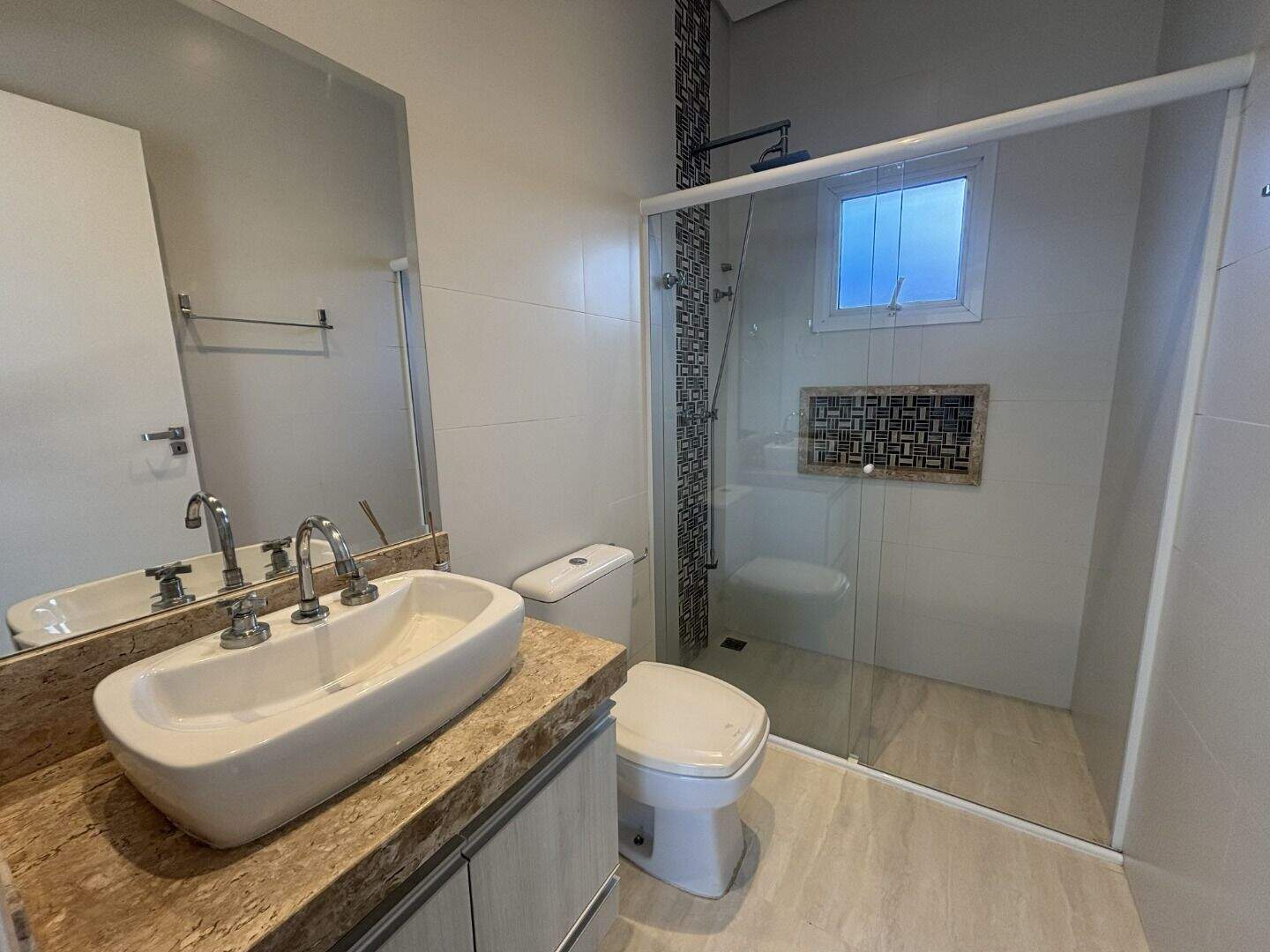 Casa à venda no Jardim dos Lagos: 