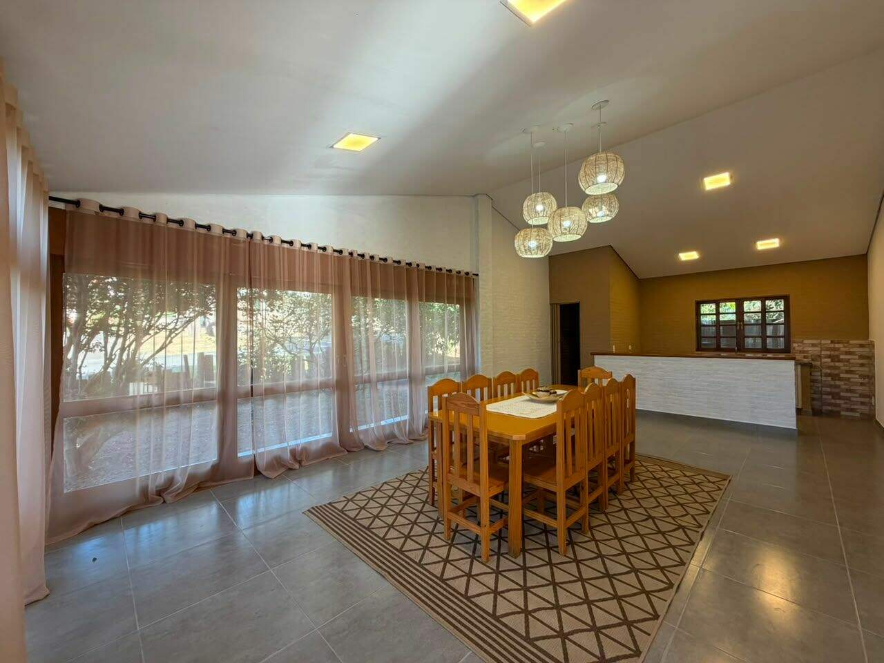 Casa para aluguel no Condomínio Monte Belo: 