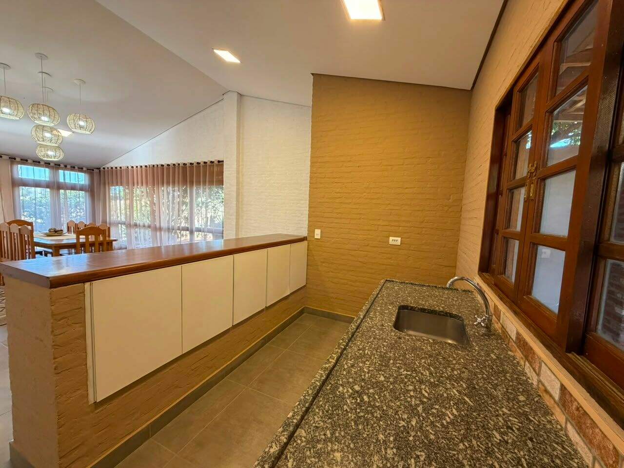 Casa para aluguel no Condomínio Monte Belo: 