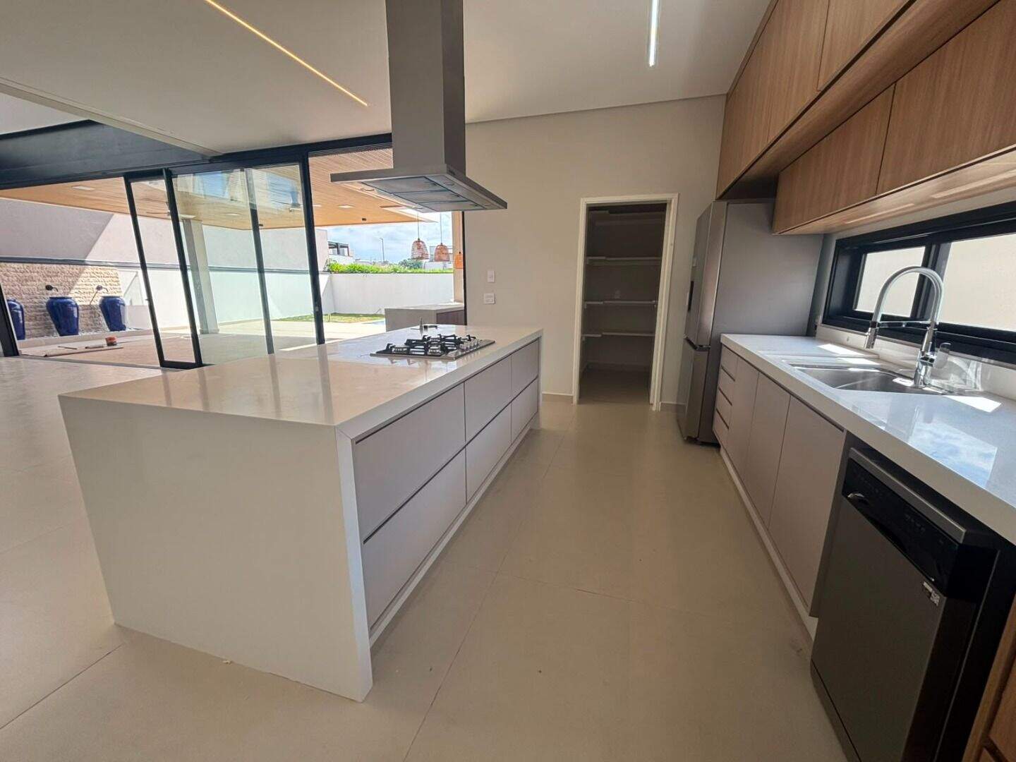 Casa para aluguel no Jardim Santa Rita: 