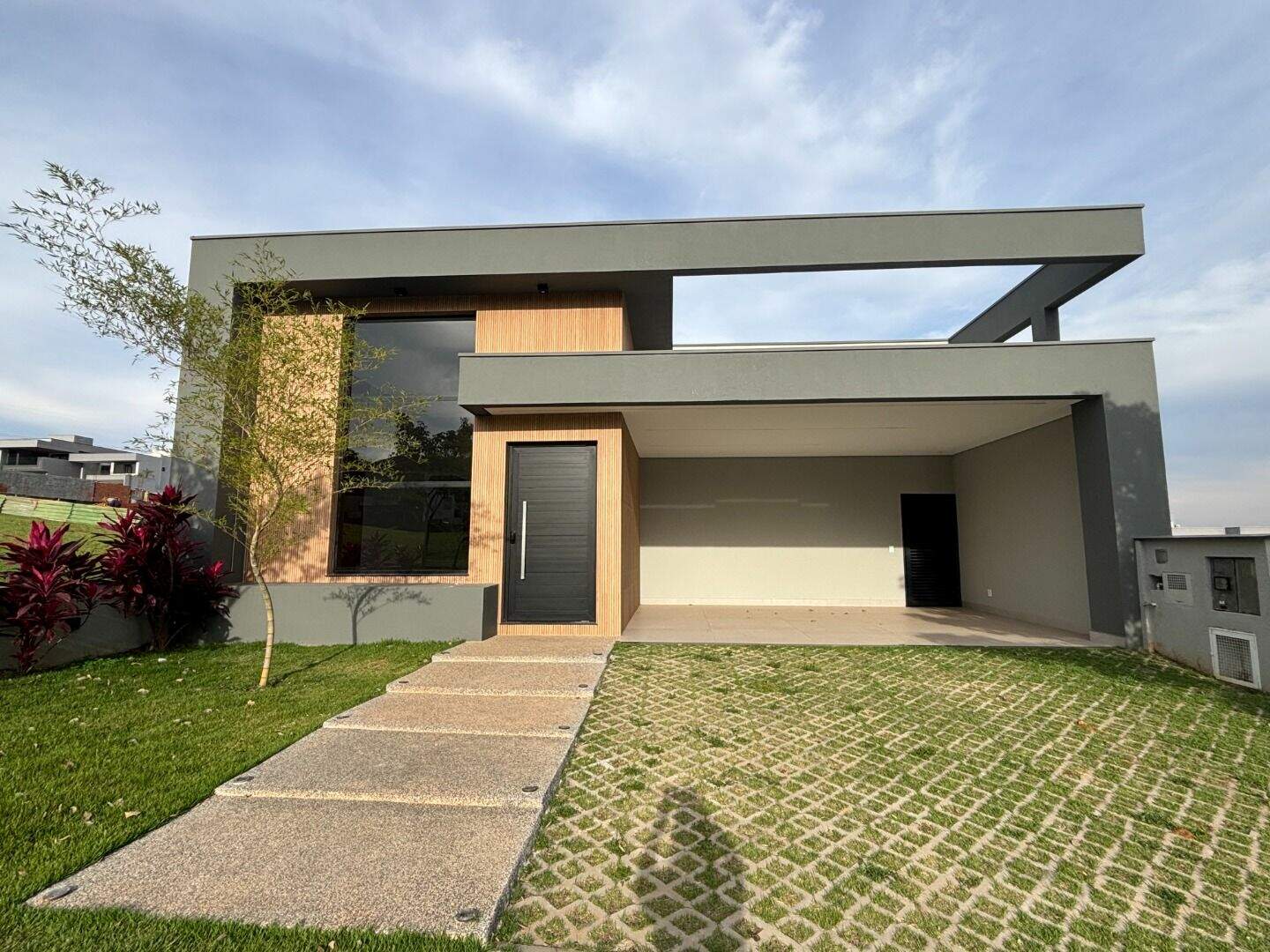 Casa à venda no Vila Inglesa: 
