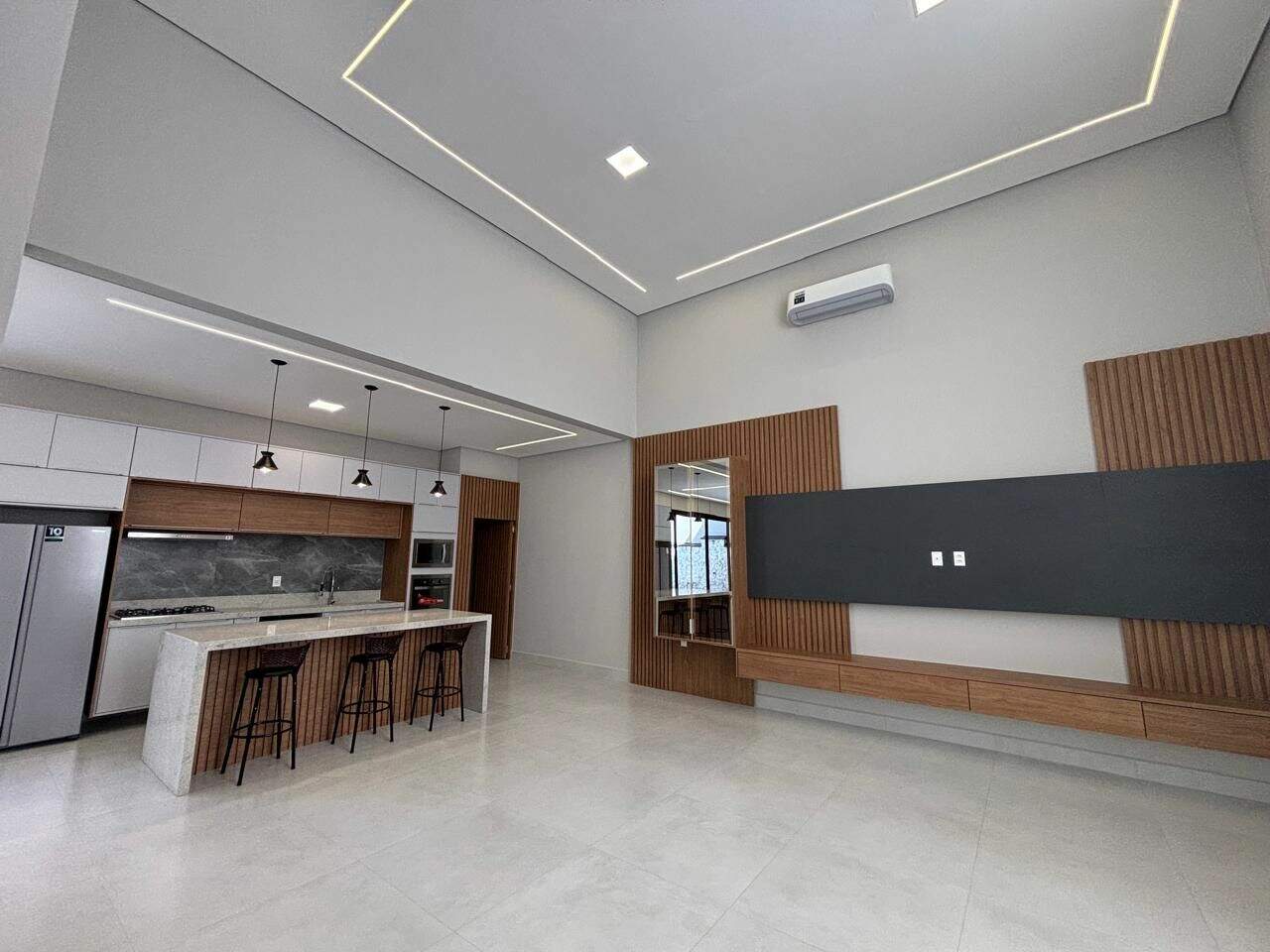 Casa à venda no Jardim Esplanada: 
