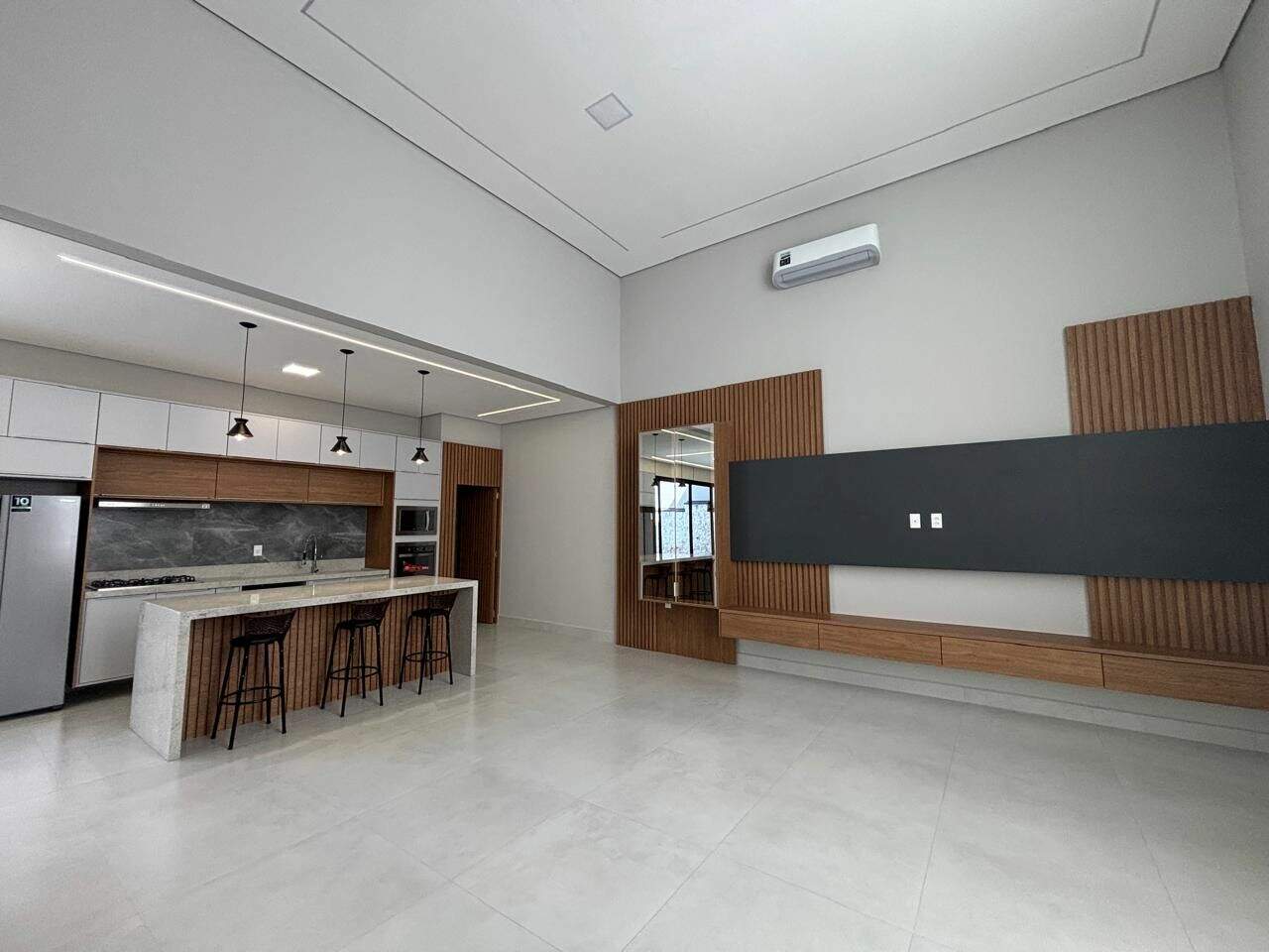 Casa à venda no Jardim Esplanada: 