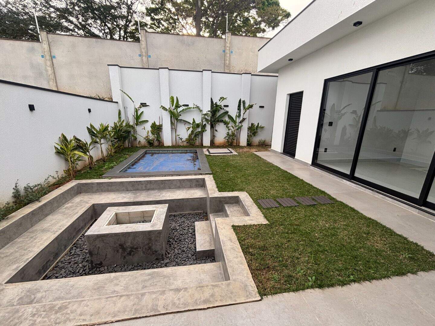 Casa à venda no Vila Inglesa: 