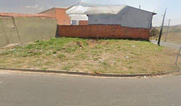 Terreno à venda no Jardim Residencial Sabias: 