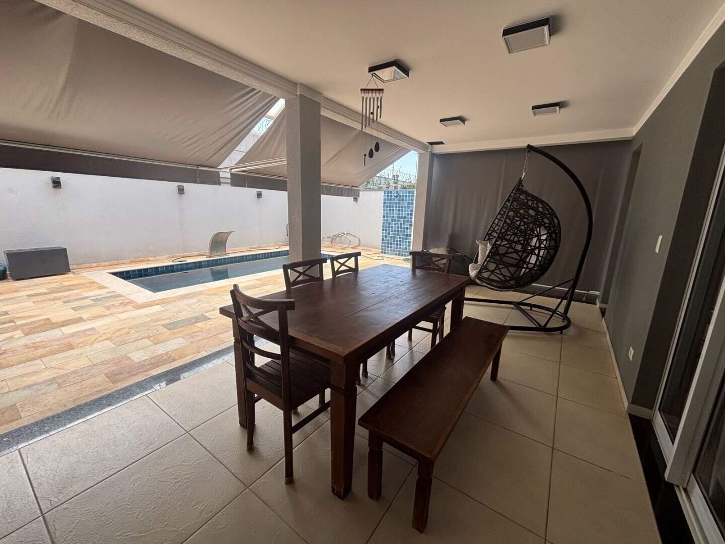 Casa para aluguel no Jardim Residencial Helvétia Park III: 