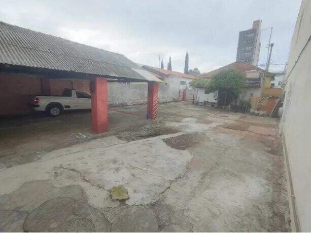 Casa à venda no Centro: 