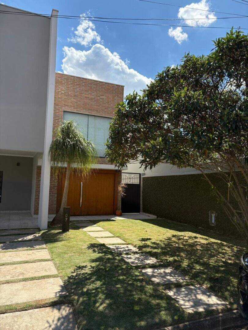 Sobrado à venda no Jardim Sol DIcaraí: 