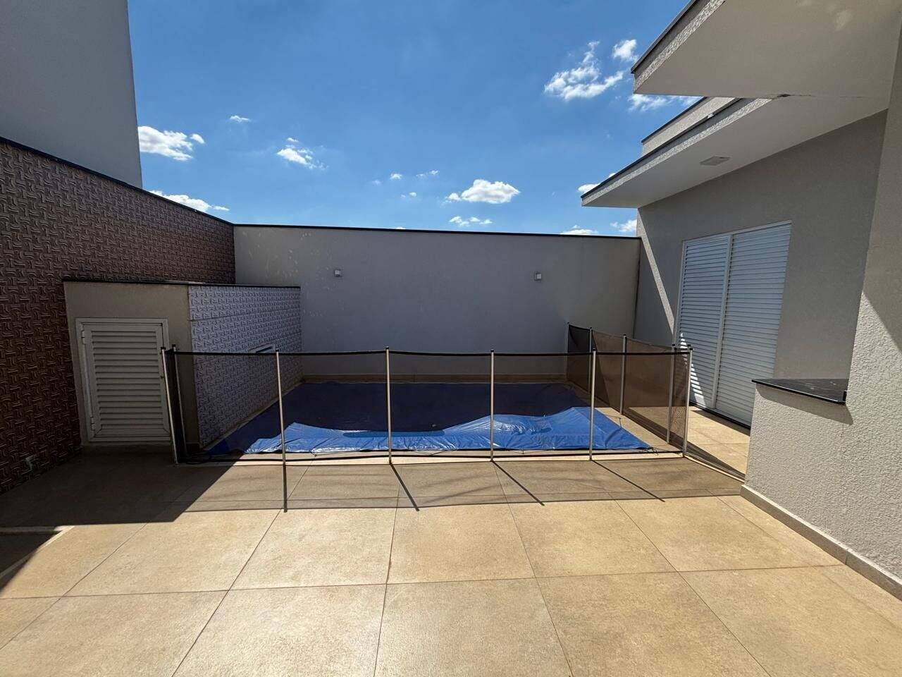 Casa para aluguel no Jardim Residencial Dona Lucilla: 