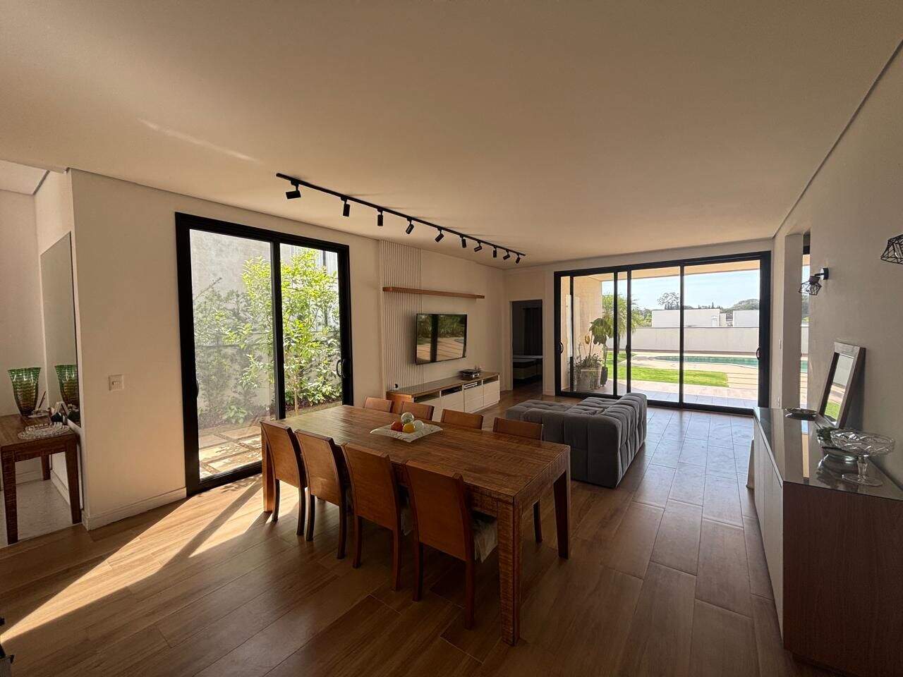 Casa à venda no Jardim Residencial Helvétia Park I: 