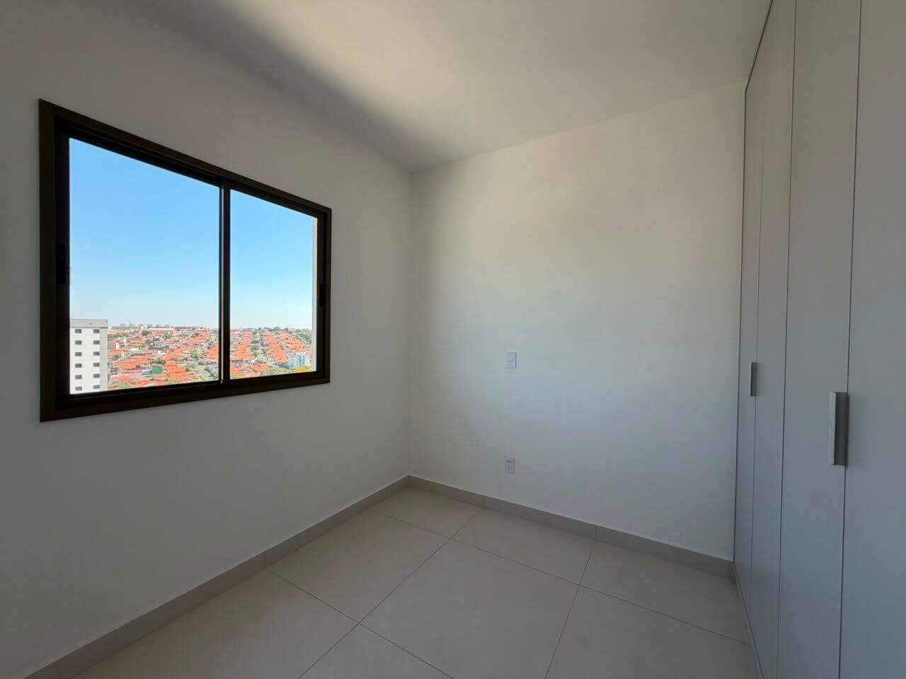 Apartamento para aluguel no Jardim Santiago: 