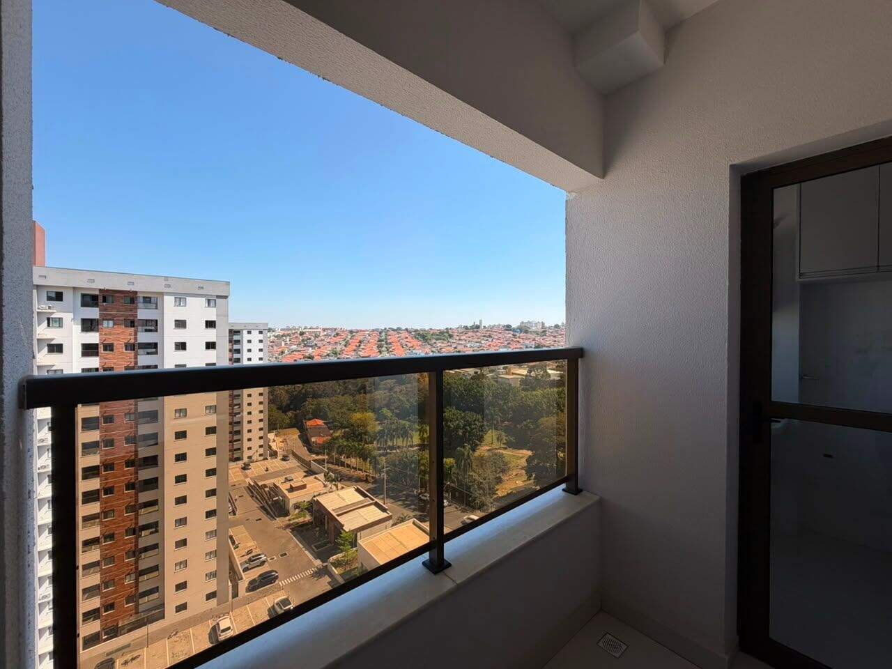 Apartamento para aluguel no Jardim Santiago: 