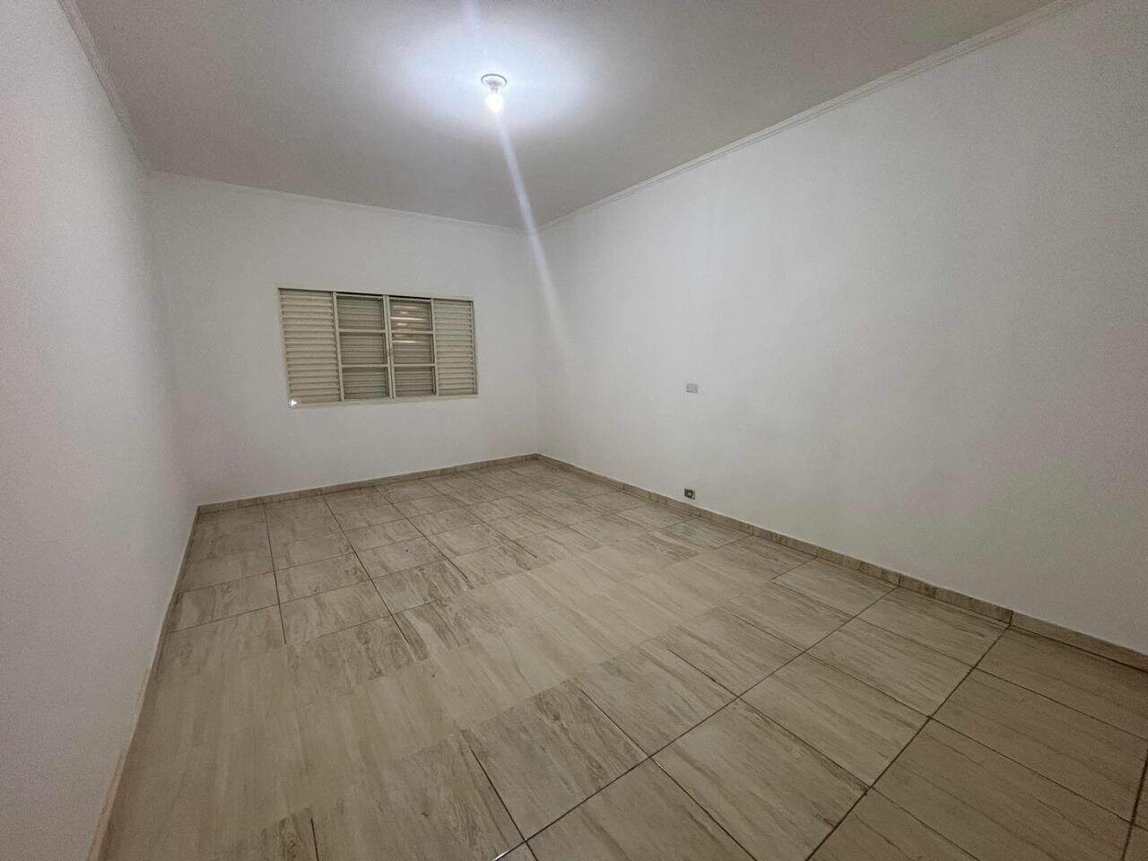 Casa para aluguel no Centro: 
