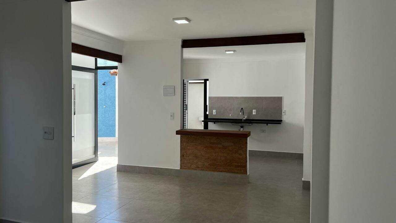 Casa à venda no Vila Almeida: 