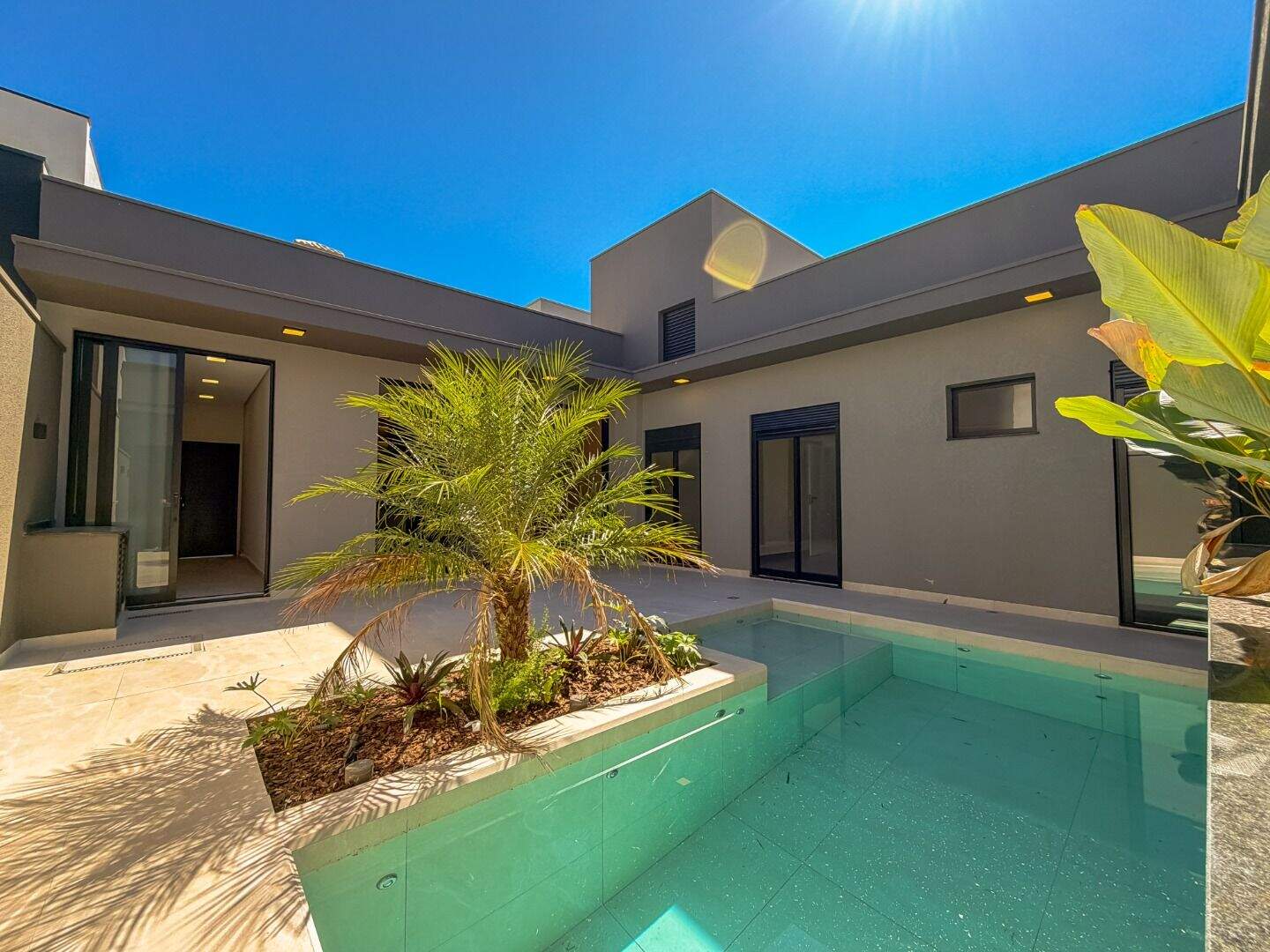 Casa à venda no Jardim Regina: 