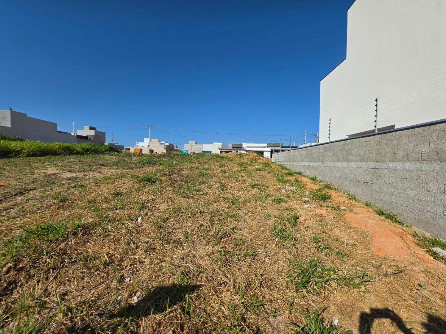 Terreno à venda no Jardim Bom Sucesso: 
