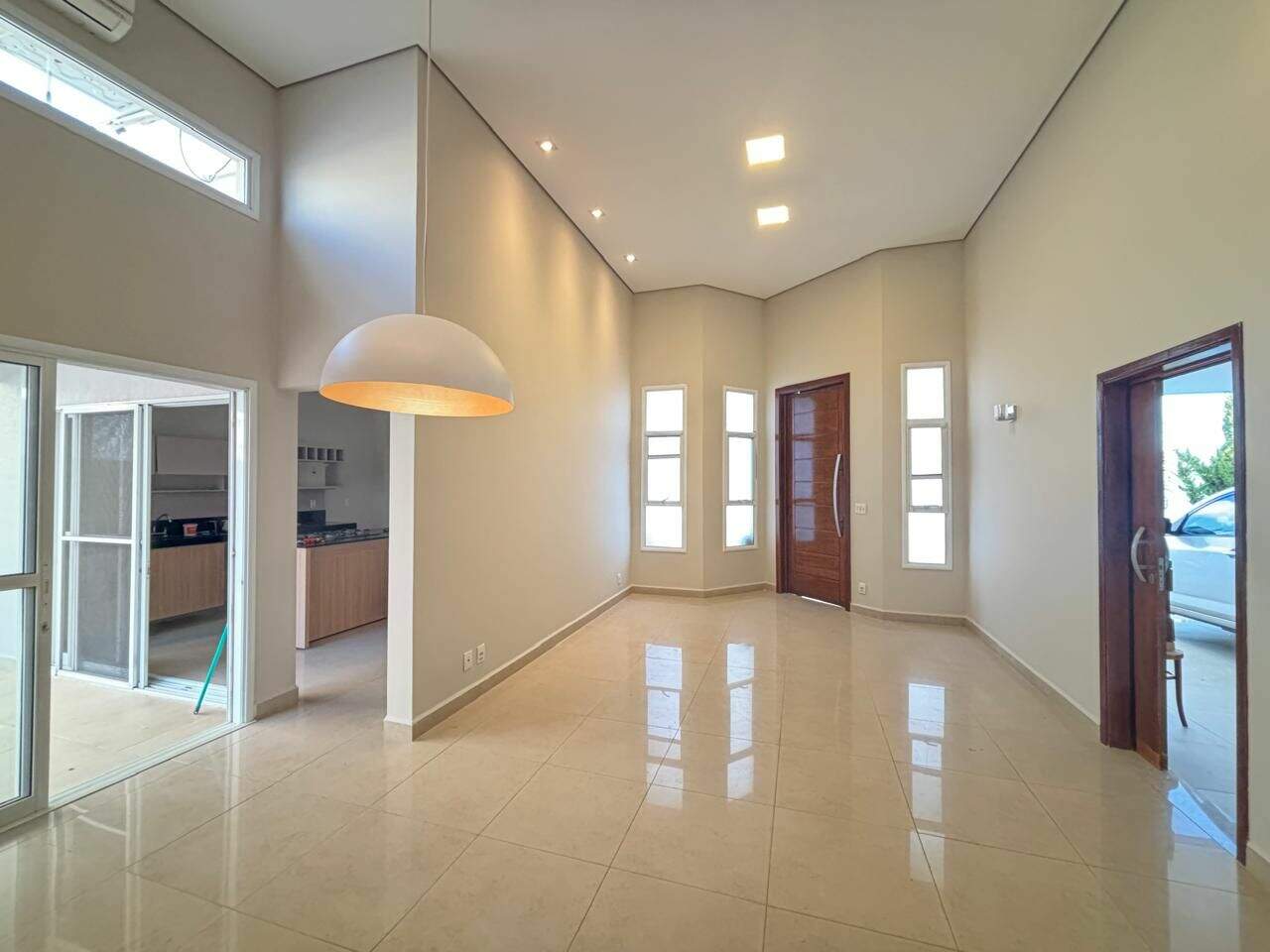 Casa para aluguel no Jardim Santa Rita: 