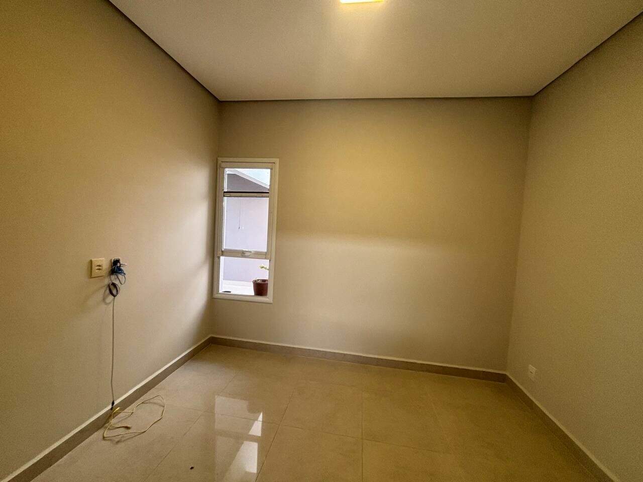 Casa para aluguel no Jardim Santa Rita: 