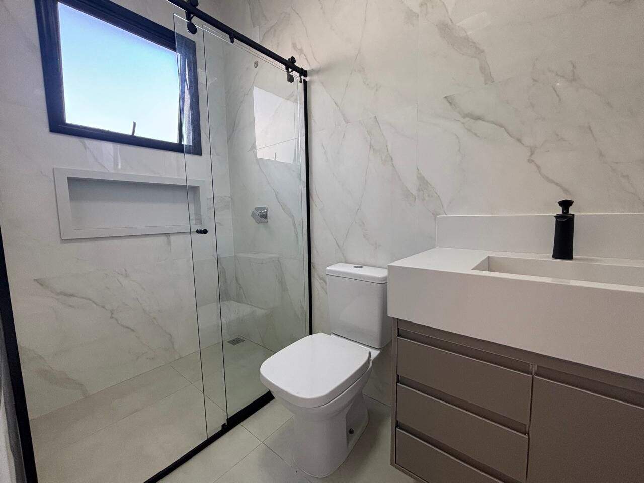 Casa à venda no Jardim Regina: 