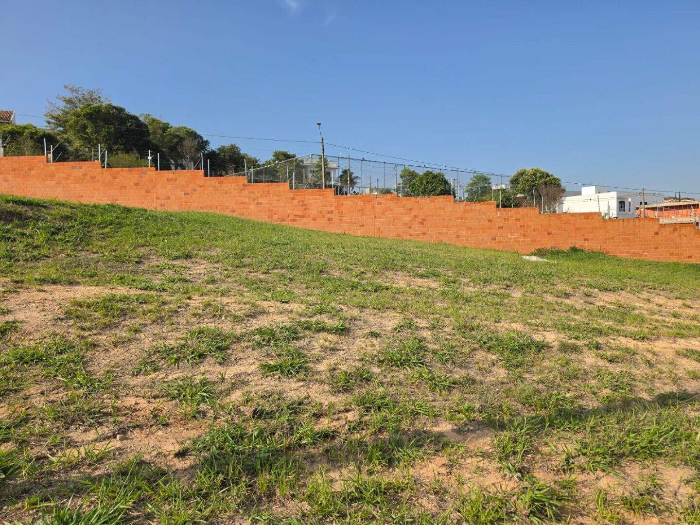 Terreno à venda no Jardim Regente: 