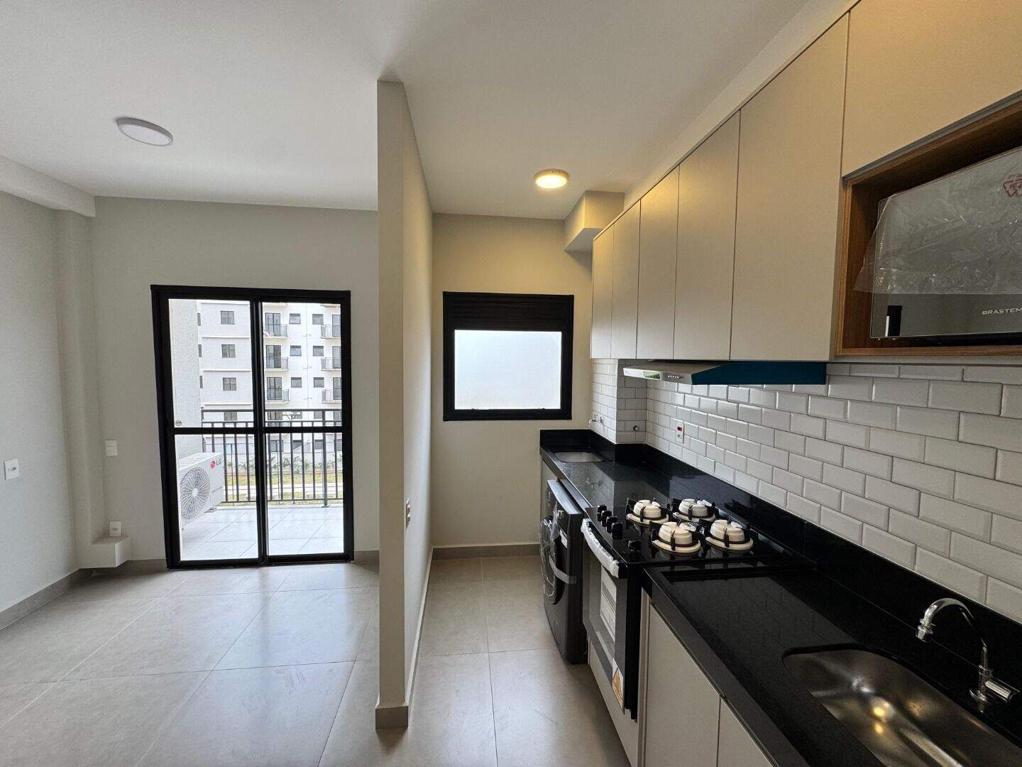 Apartamento para aluguel no Jardim Monte Carlo: 