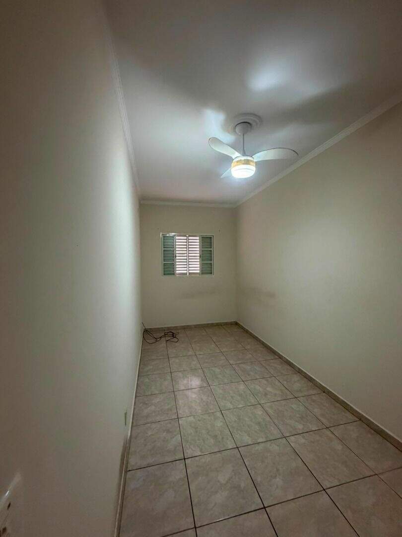 Sobrado para aluguel no Jardim do Valle II: 