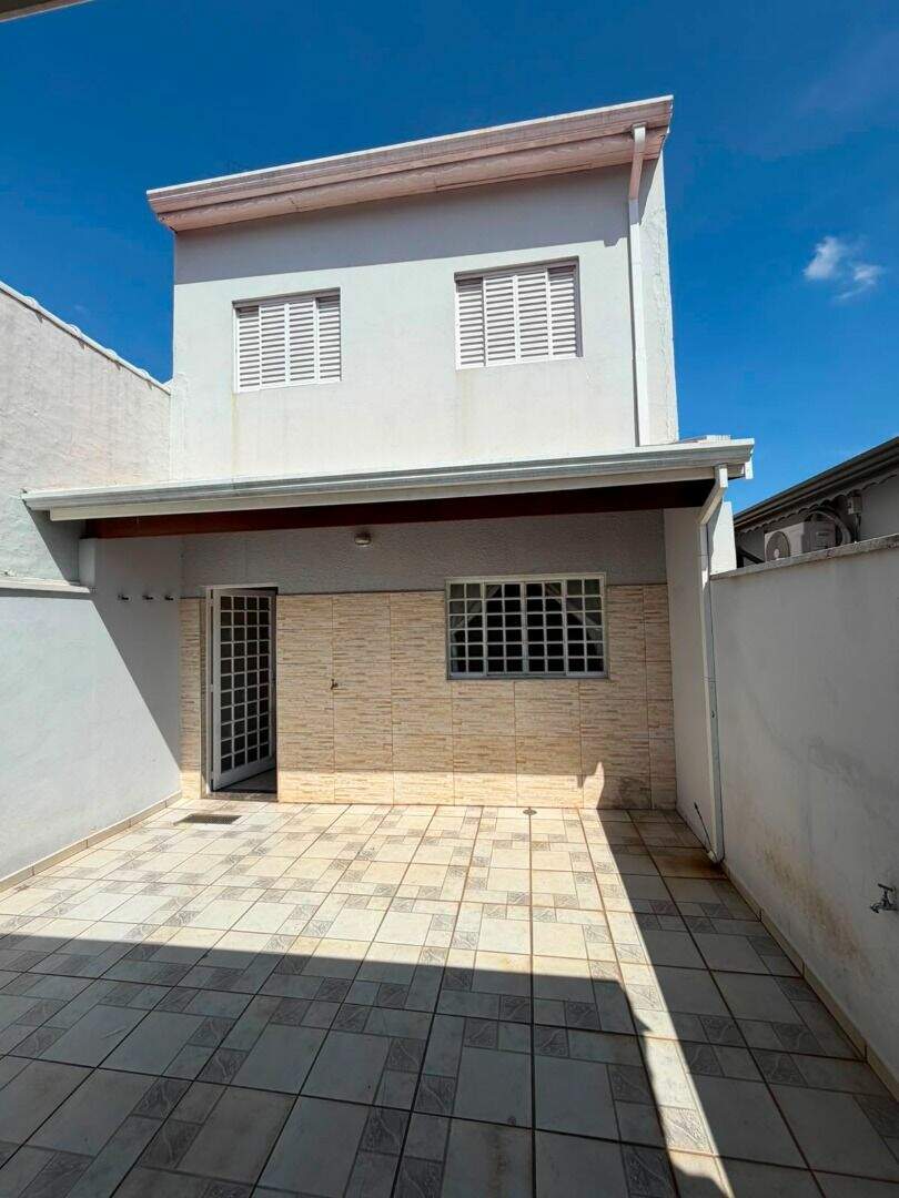 Sobrado para aluguel no Jardim do Valle II: 